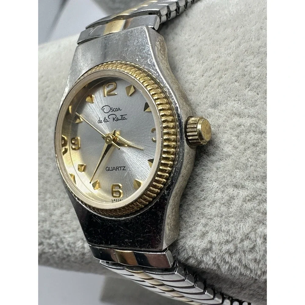Oscar De La Renta Ladies Watch LR2261 New‎ Battery 23MM 6